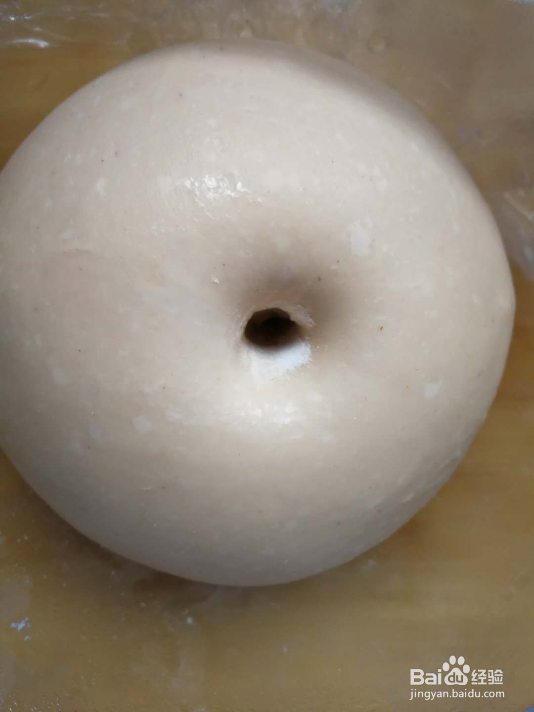 心形草莓椰蓉面包的做法