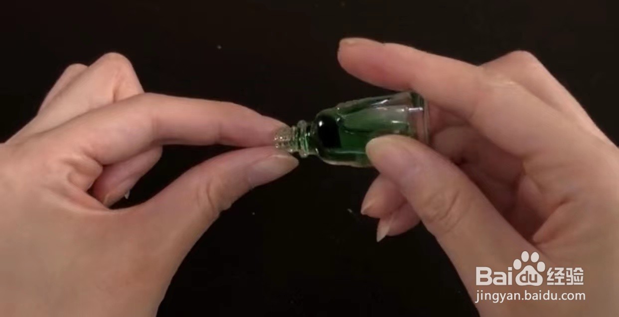 520胶水粘到手怎么办