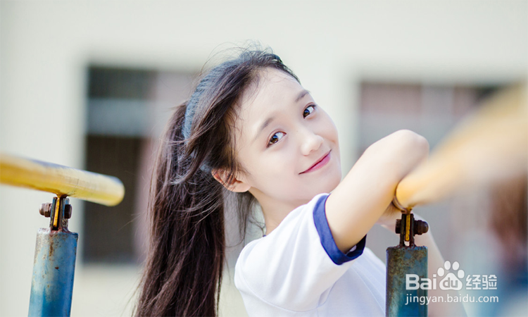 女生如何摆女神拍照姿势