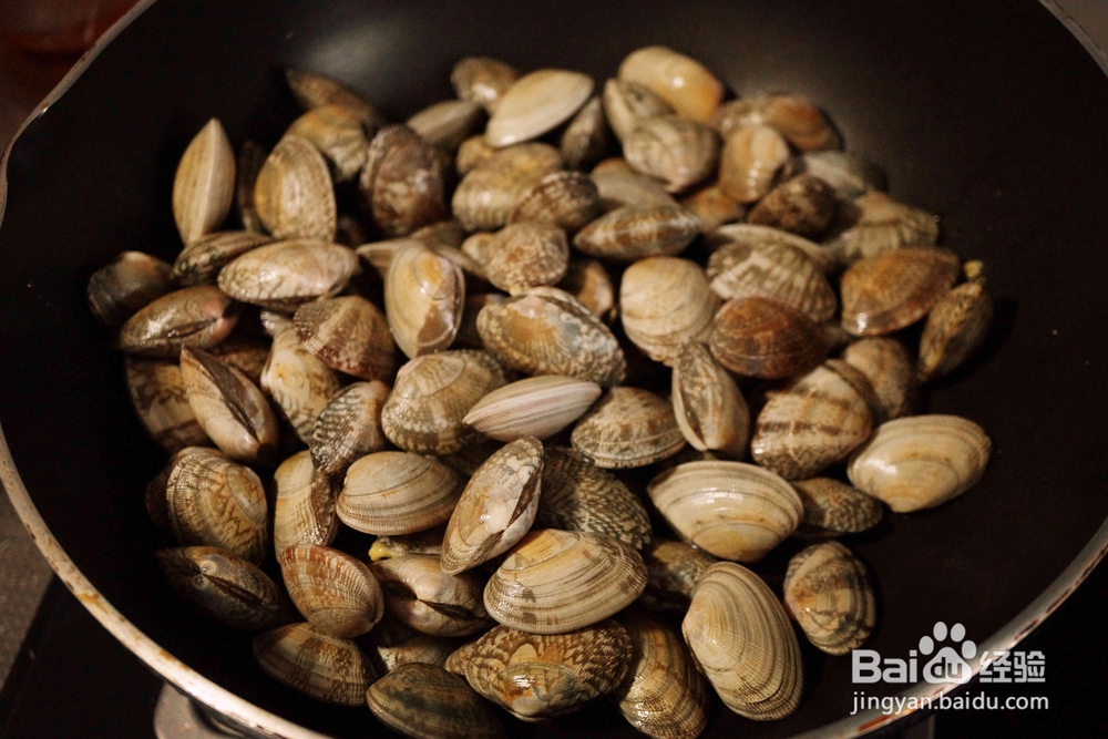 营养美味的辣炒蛤蜊