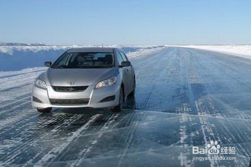 冰雪路面处理情况不能使用紧急制动