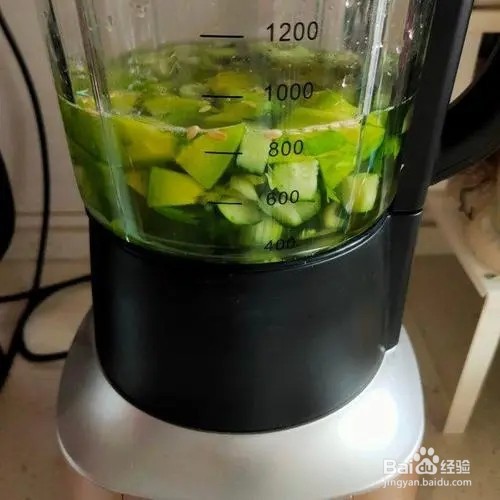 玉菇甜瓜芹菜汁