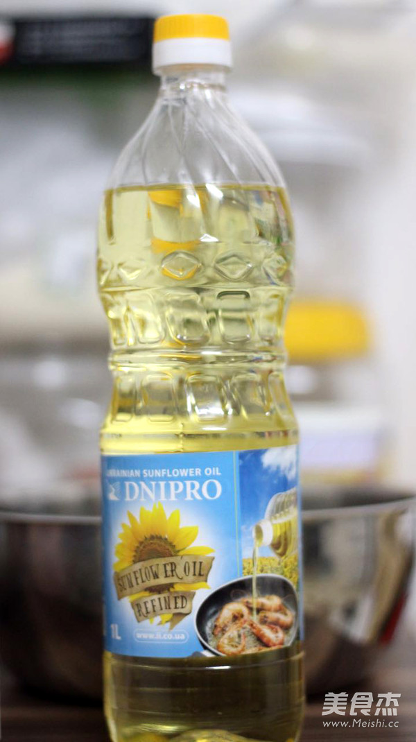 戚风奶油卷的做法