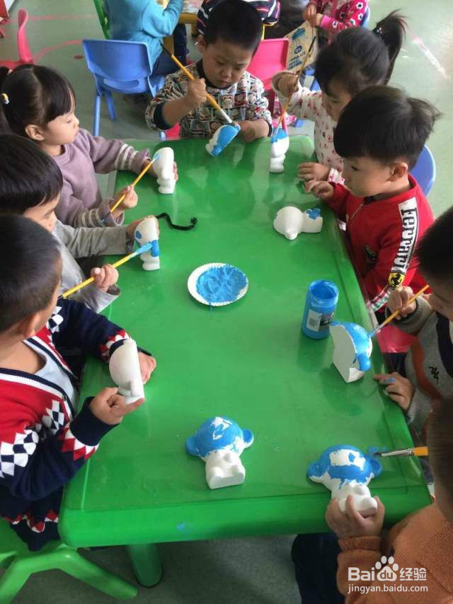 如何让孩子顺利度过入园初期