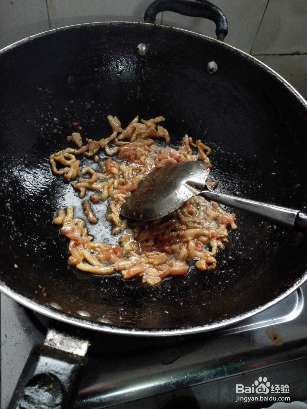 怎样制作芹菜炒肉？