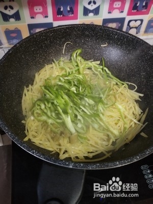 辣椒炒土豆丝