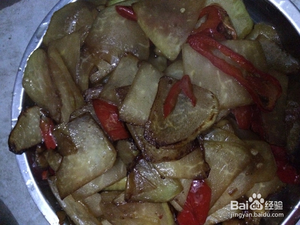 云南小瓜炒肉怎么炒？