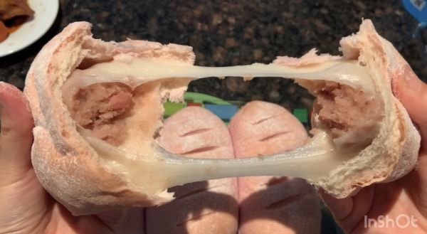 火龙果麻薯芋头欧包