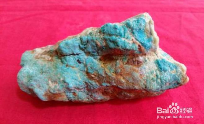 原矿绿松石多少钱一克 如何辨别真伪绿松石