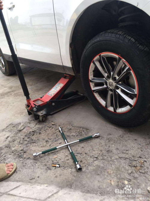 轮胎有个小鼓包怎么办?