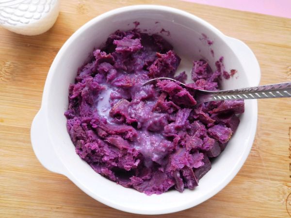 燕麦紫薯吐司卷