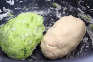 如何做菠菜韭菜饺