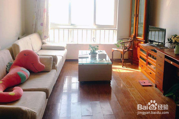 冬季如何运用软装搭配，让客厅变成温馨小窝呢？