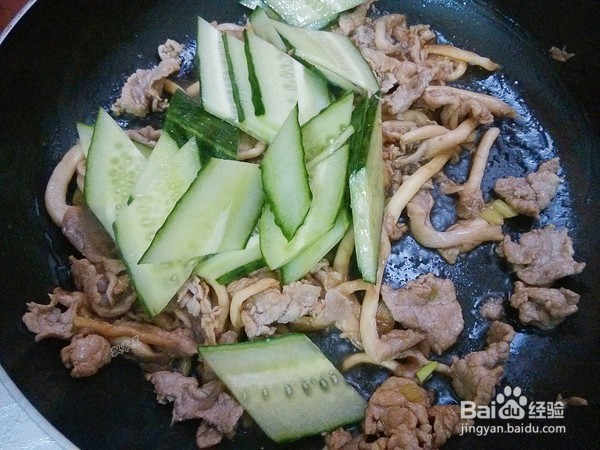 好吃好做有营养的平菇炒肉片的做法
