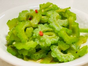 家常凉拌苦瓜的做法