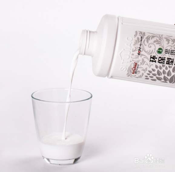 贴墙纸必需刷基膜的5大原因