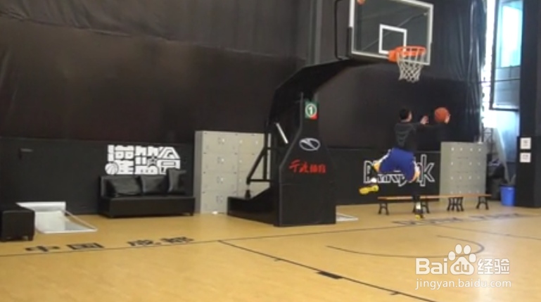 罗斯的拉杆上篮有哪些窍门?