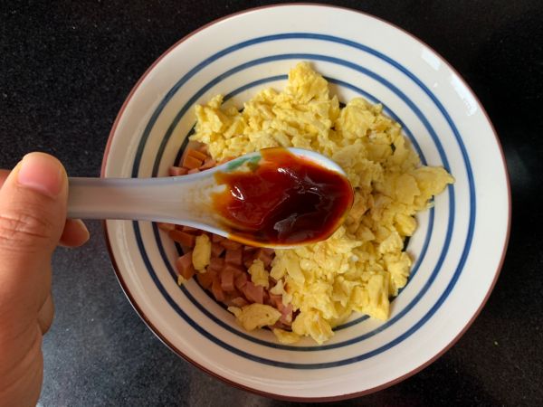 青椒火腿蒸包子