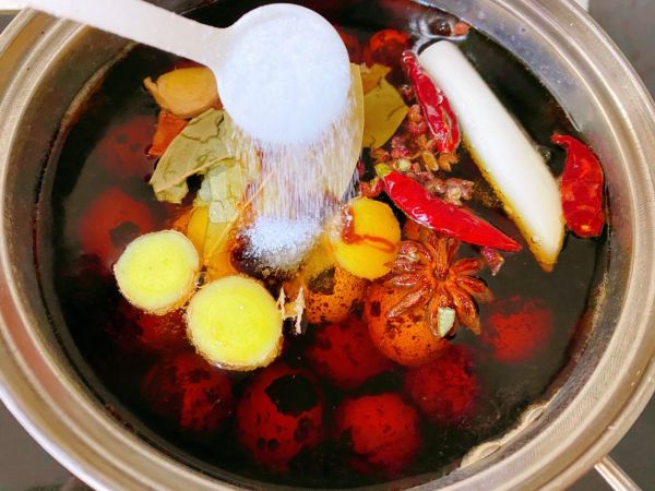 乡巴佬卤鹌鹑蛋