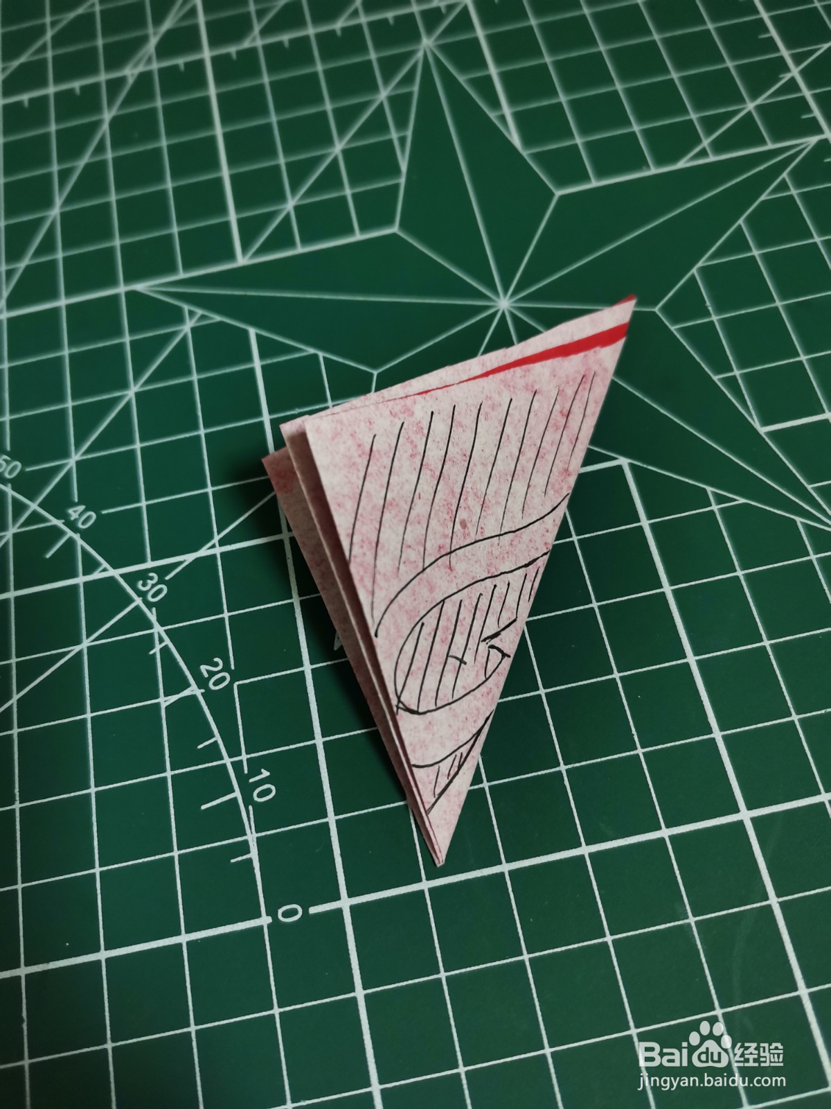 做手工简单又好看四瓣窗花图片