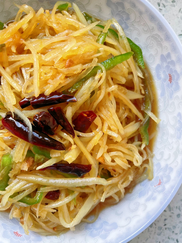 凉拌酸辣土豆丝