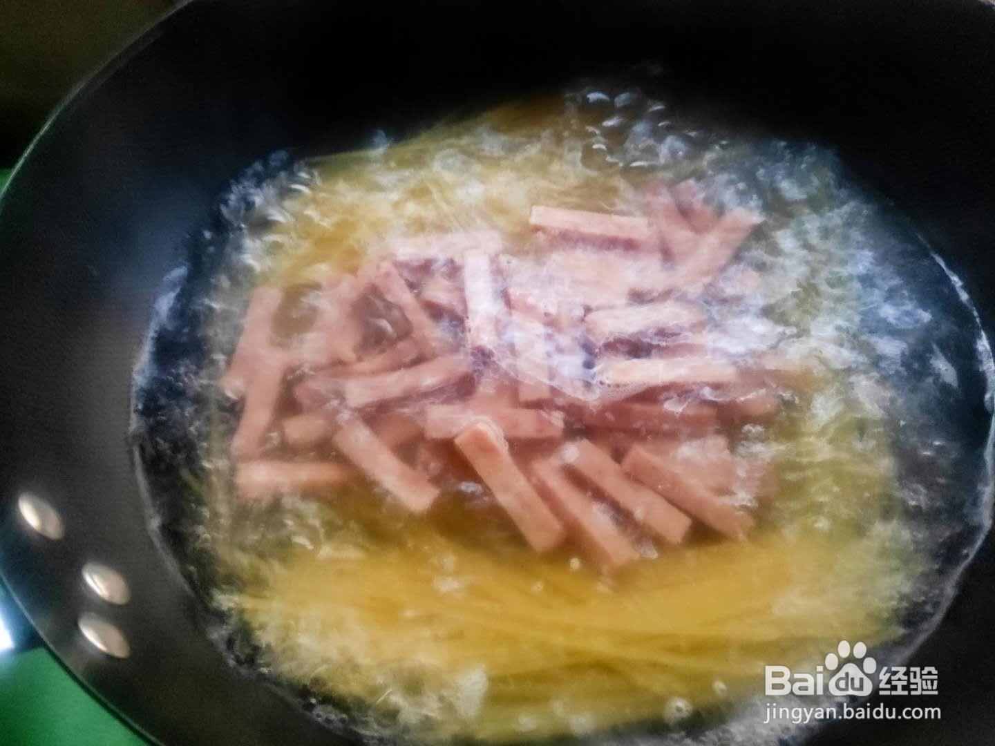 冬寒菜午餐肉意面---养生系列