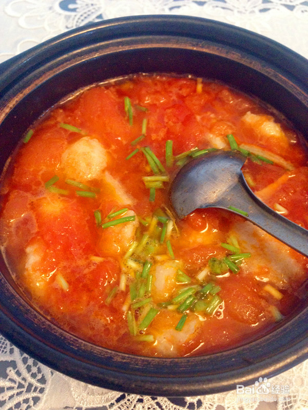 <b>番茄龙利鱼片汤的家常做法</b>