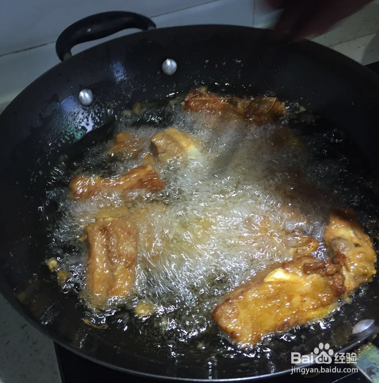 如何炸排骨才酥脆