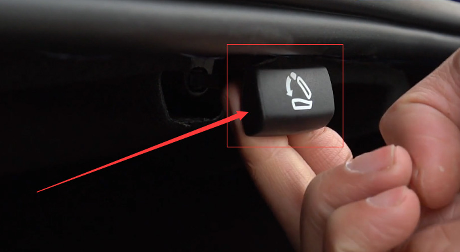 皮卡后排如何放倒