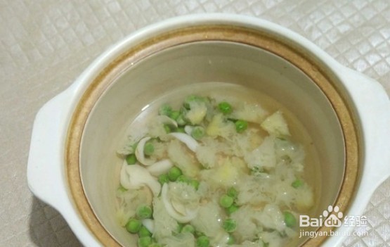 怎么做出营养的翡翠银耳羹?