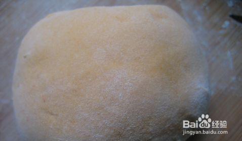 一步步做有胃口的南瓜猪肉香菇水饺