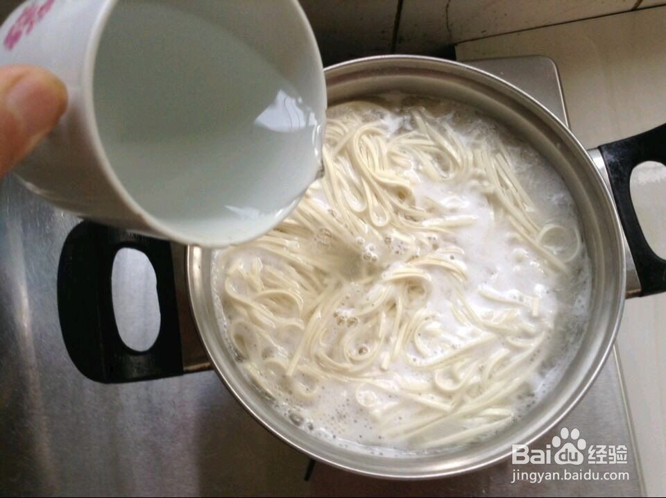 浓香酱油炒面的做法