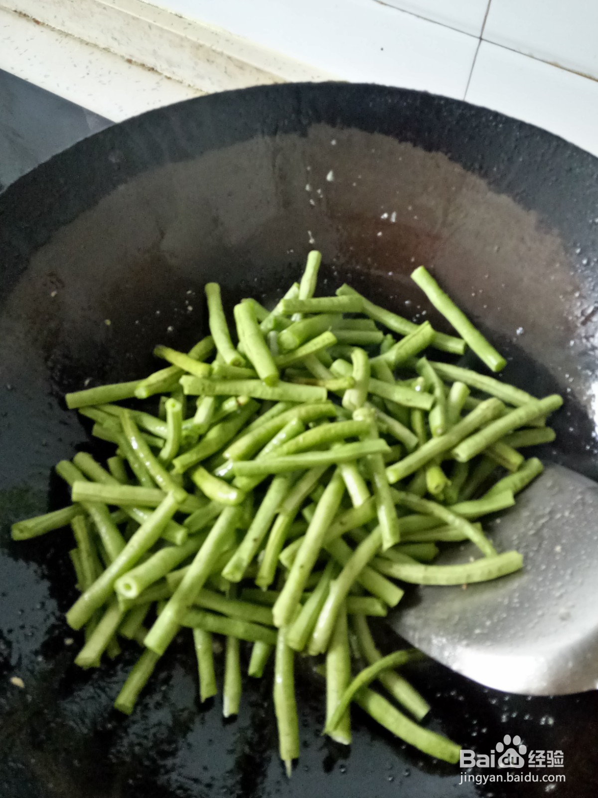 西红柿豆角炒鸡胸肉