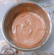 红丝绒草莓蛋糕，吃的是气质！