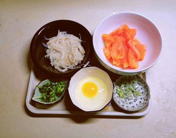 金针菇番茄浓汤