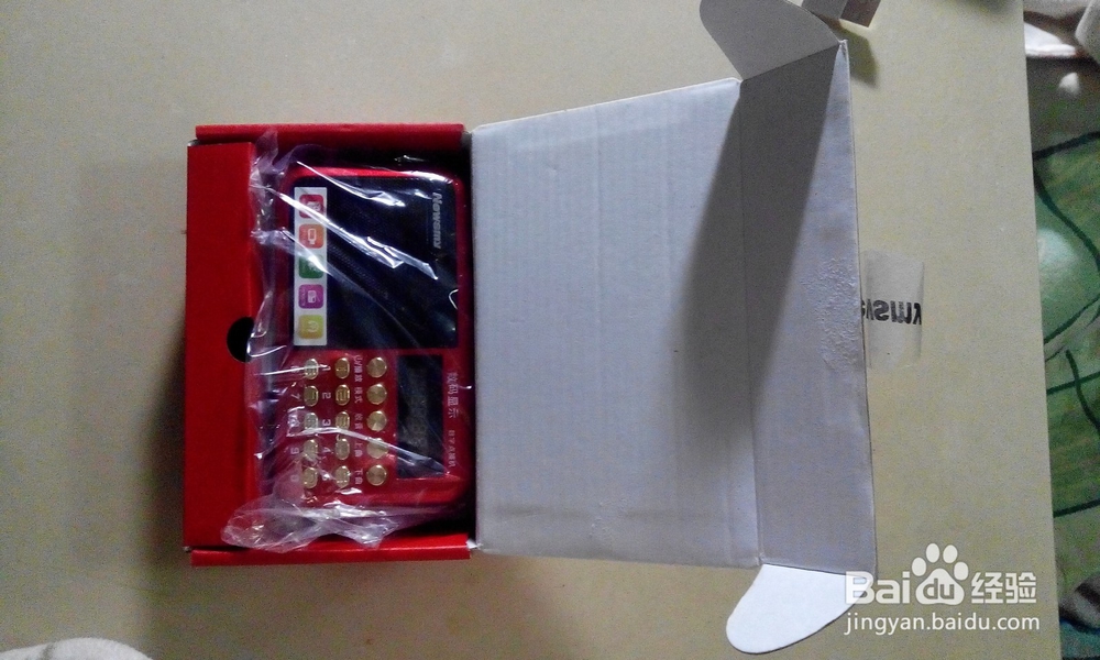 纽曼L56数码收音机播放器开箱晒物