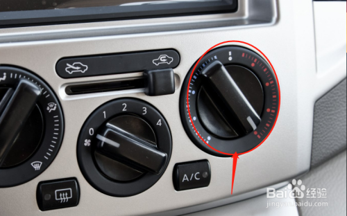 如何使用日产nv200汽车空调