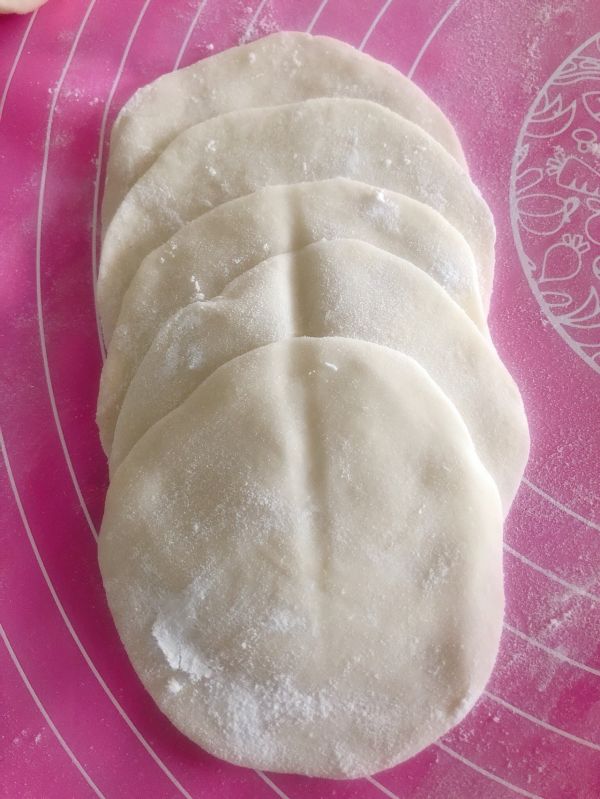 红玫瑰与白玫瑰