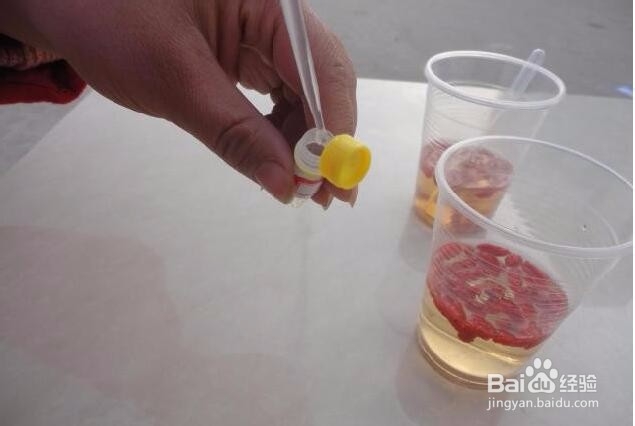 如何判断枸杞有没有熏硫磺？