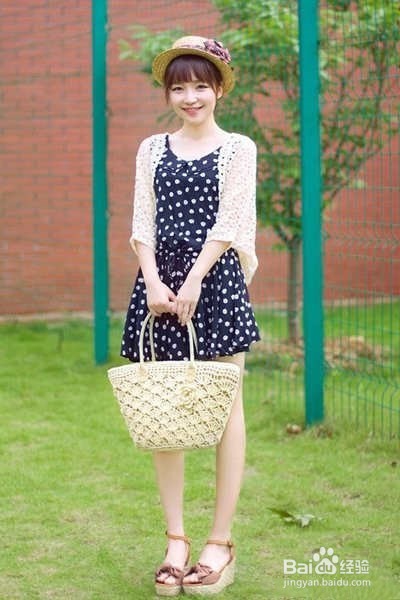 田园风格春装如何穿搭 田园风格衣服搭配指南