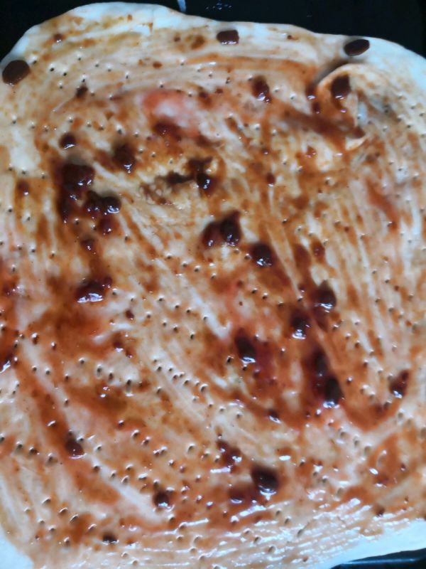 鲜虾贡丸披萨和花式培根披萨