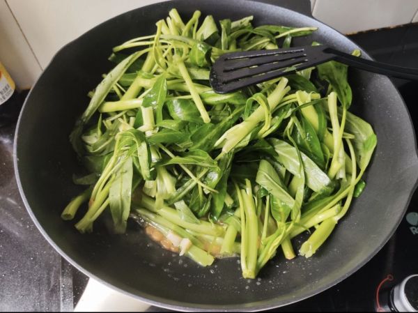 普宁豆酱炒通菜