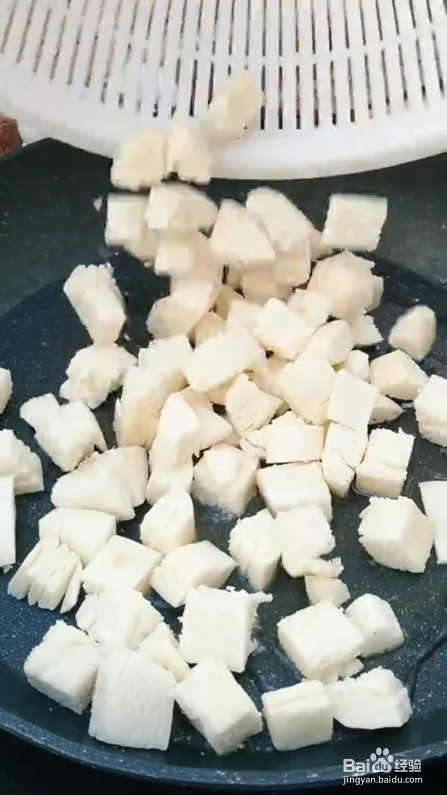 如何制作馒头鸡蛋饼？