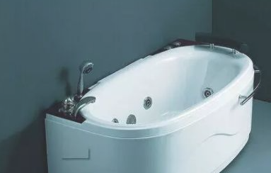 厕所反臭味是什么原因怎么处理