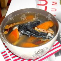 16道家常汤水应对秋燥----莲藕黄豆肉骨汤