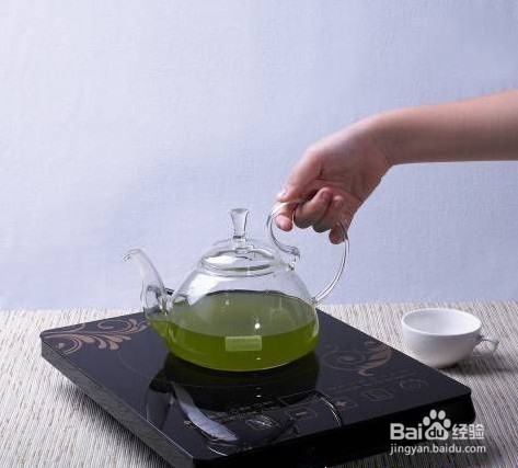 铁皮石斛鲜条的榨汁方法