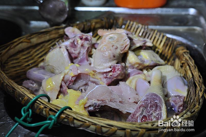 新手易做的鲜松茸土鸡汤