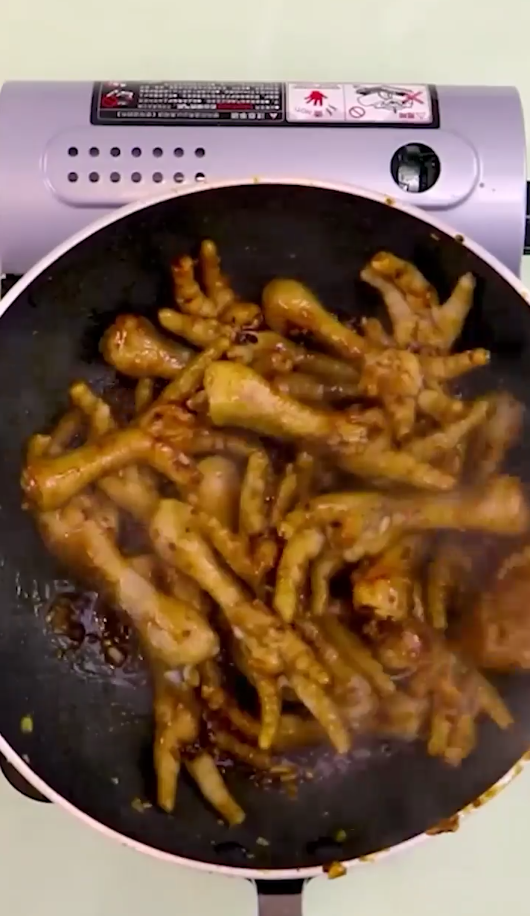 香辣鸡爪怎么做