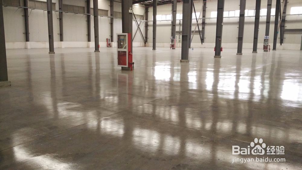 物流仓库水泥地面起砂处理的简单办法