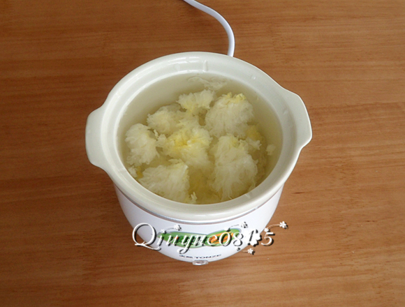 冰糖银耳炖木瓜